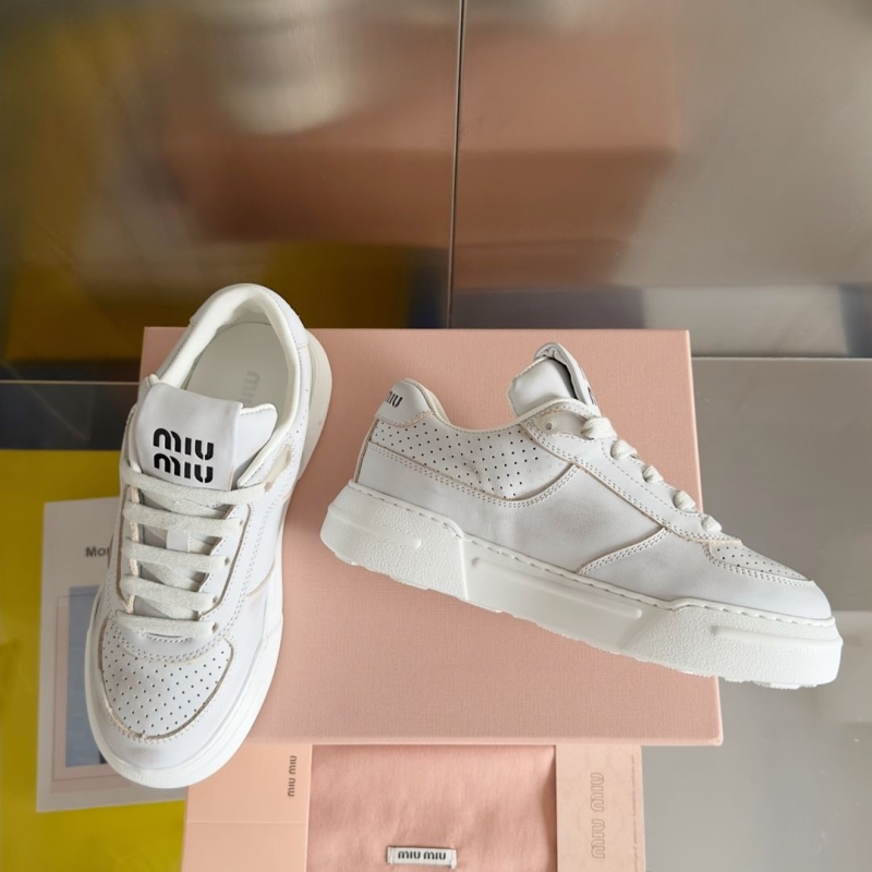 Miu Miu Casual Shoes